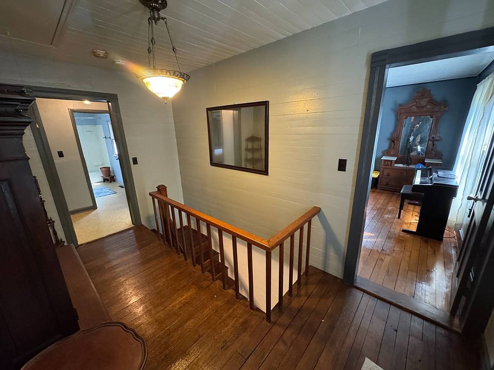 43rd image of this home