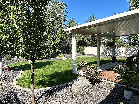 5th image of 2816 W Ezra Ln