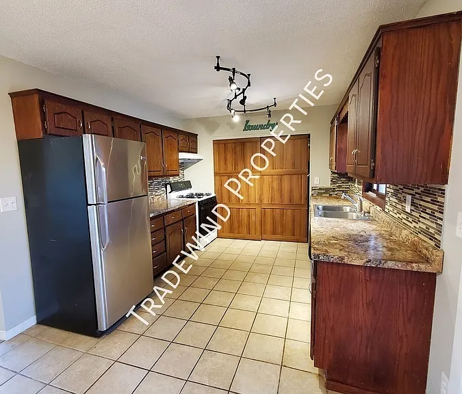 4470 Denbigh Rd — Photo 3