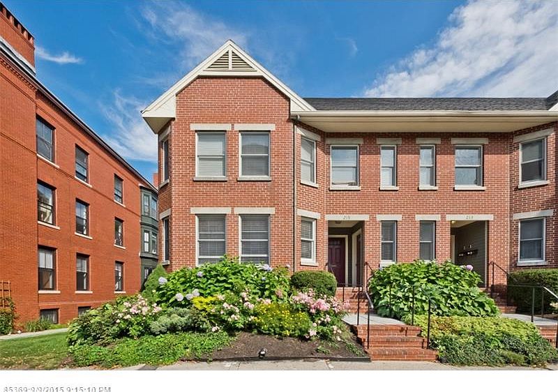 1st image of 215 Vaughan St #2