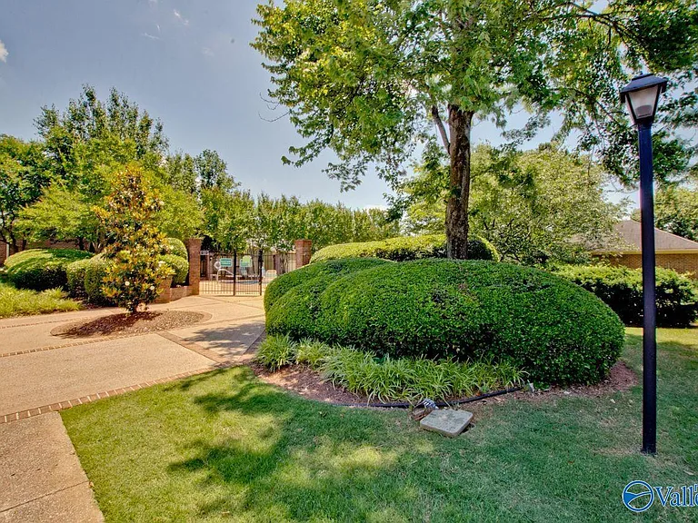 313 Kensington Ct SW #313 — Photo 30