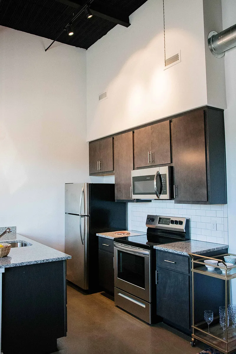 Building Photo - Chenman Lofts