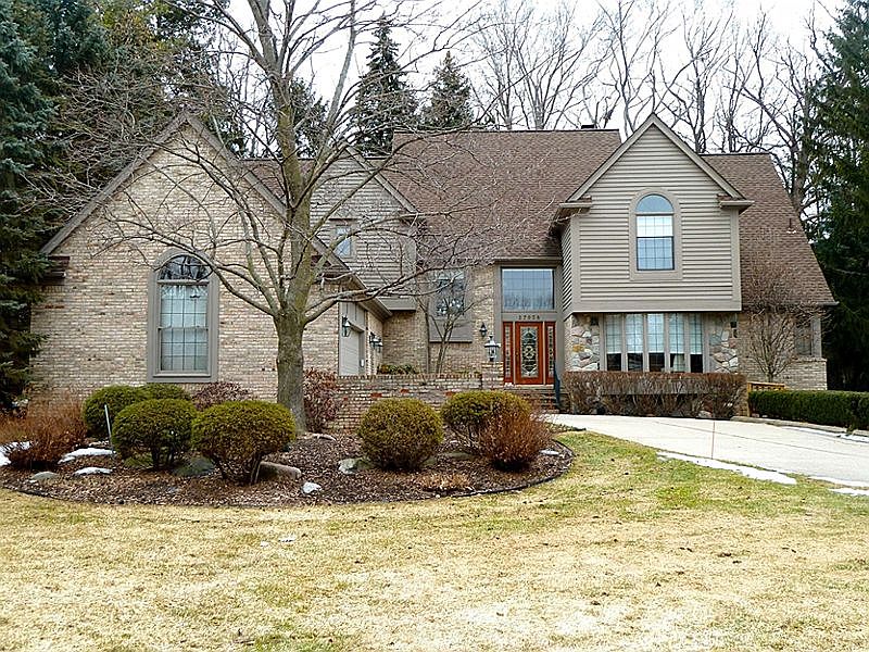 1st image of 27938 Trailwood Ct