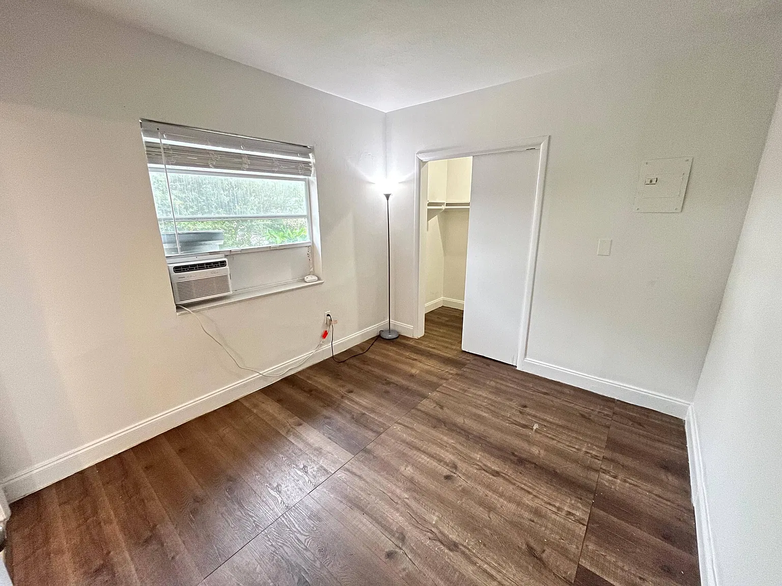 1302 S Federal Hwy — Photo 3