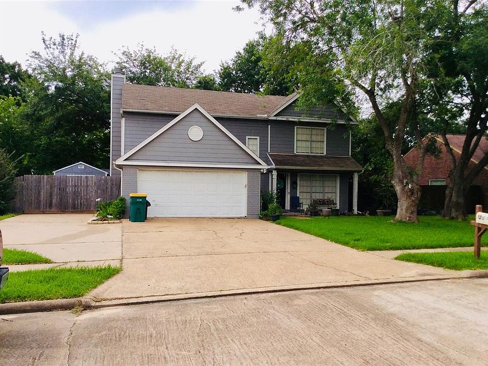 1st image of 2309 Cunningham Dr