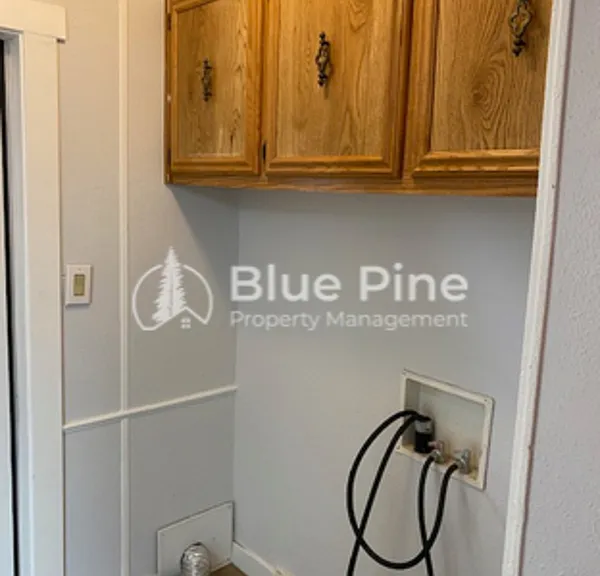 925 Wilson Ave #23 — Photo 9