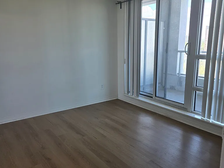 2015 Sheppard Ave E #1408 — Photo 3