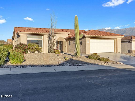 2nd image of 2319 E Cargondera Canyon Dr