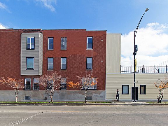 5th image of 3359 W Flournoy St