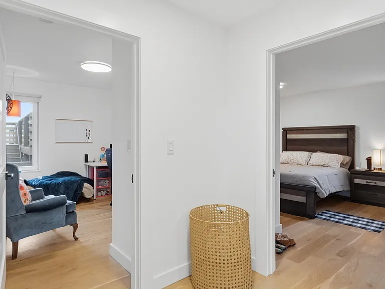 904 Quinnipiac Ave — Photo 59