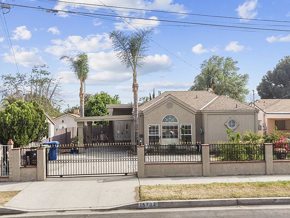 2nd image of 15732 Vintage St