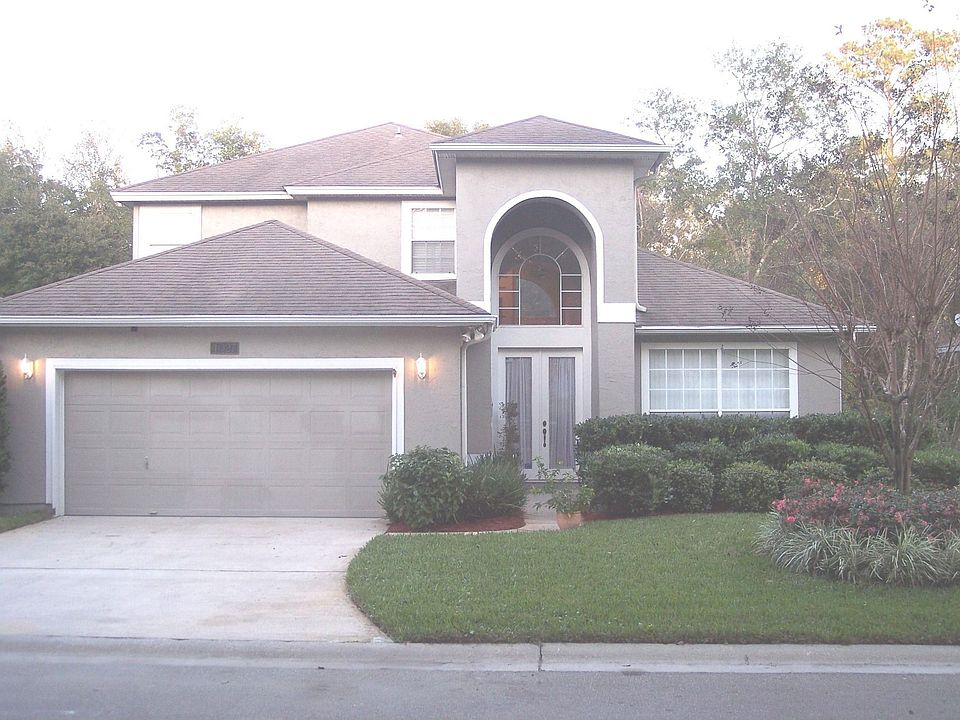 2nd image of 4027 Richmond Park Dr E
