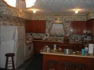 935 Monroe Ave, Huntington, WV 25704