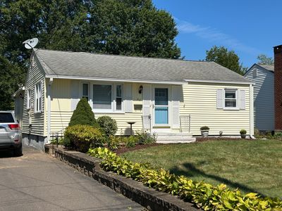 82 Dale Road, Wethersfield, CT, 06109