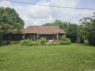107 Mercer St, Horatio, AR 71842