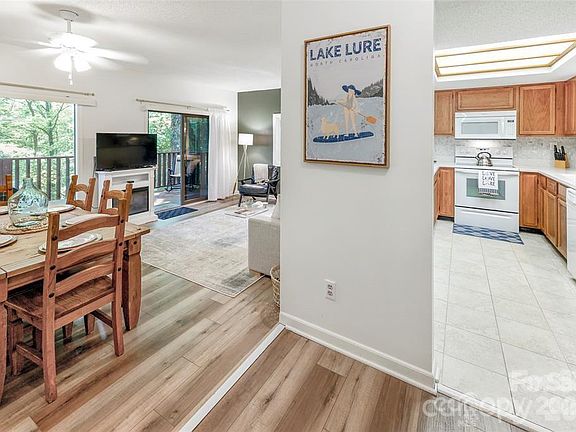4th image of 385 Whitney Blvd Unit 2