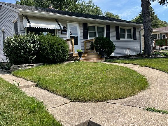 2nd image of 2336 Cornell Dr