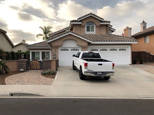 1st image of 617 Cantara Ln