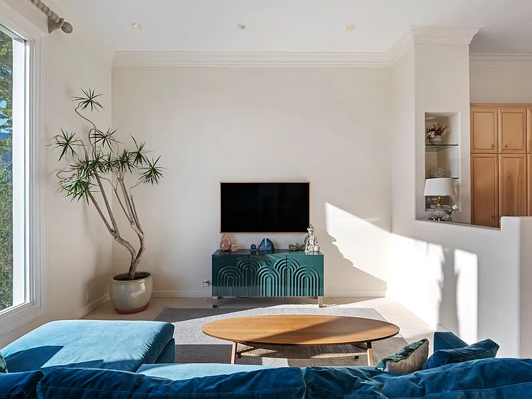 320 Calle Elegante — Photo 11