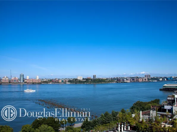 366 West 11th Street image 1 of 14