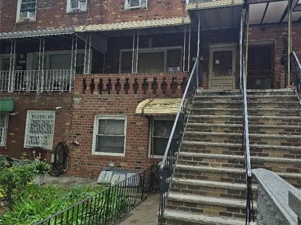 749 E 80th St, Brooklyn, NY 11236