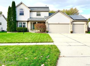 151 Kathy Cir, Linden, MI 48451