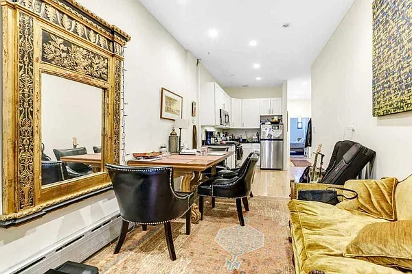 Rented by Anchor Associates | media 1