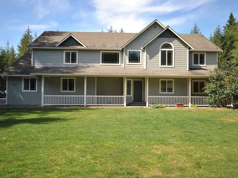 1st image of 6927 215th Ave NE