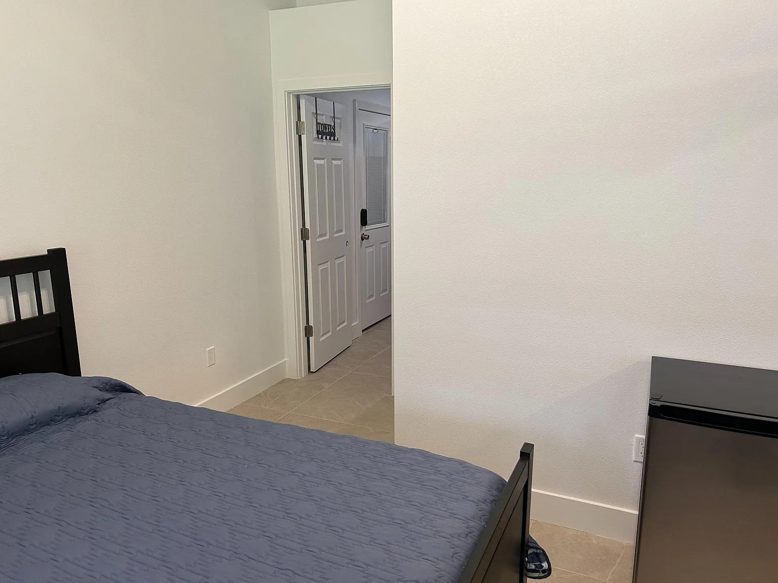 3 bed, 2.0 bath, 1000 sqft, $1,356 — Photo 3