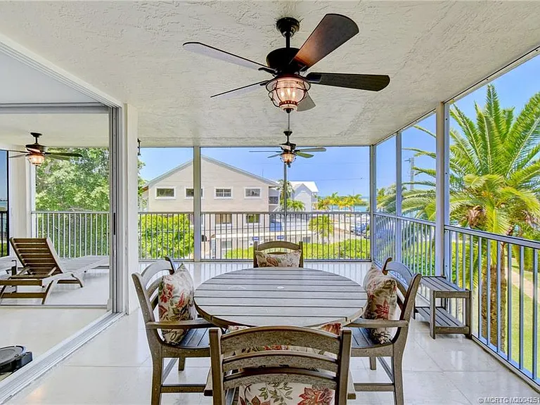 8302 Marina Villas Dr #8302 — Photo 17