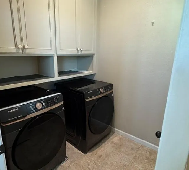 5652 Cornerstone Dr — Photo 13