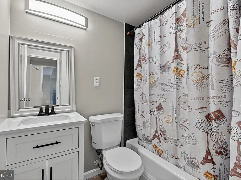 1900 Lyttonsville Rd #618 — Photo 20