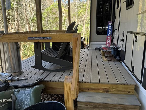 4th image of 1640 Panther Top Rd