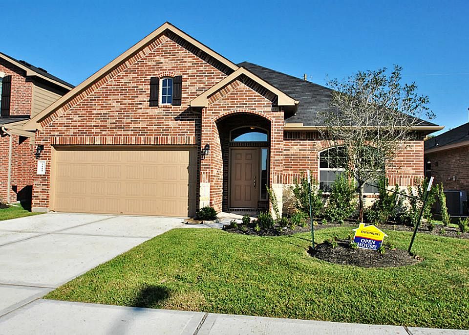 3111 Hurst Green Lane