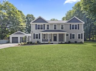 402 High St, Westwood, MA 02090