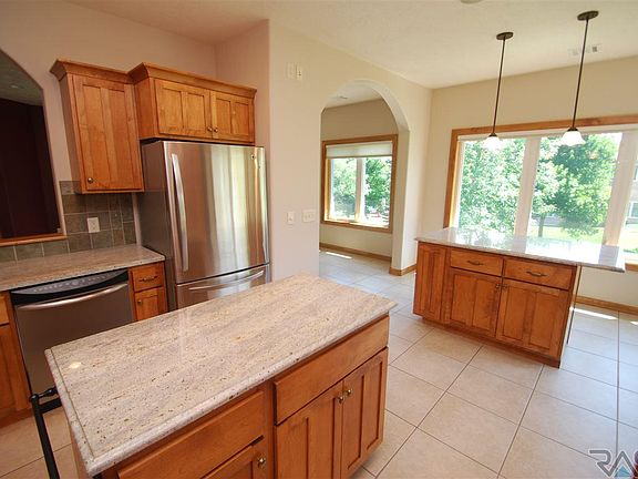 5th image of 5904 S Grand Lodge Pl