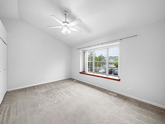 4th image of 2323 Sedgfield Ct