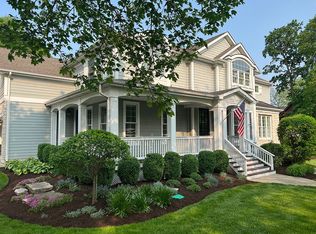 823 Randall St, Downers Grove, IL 60515