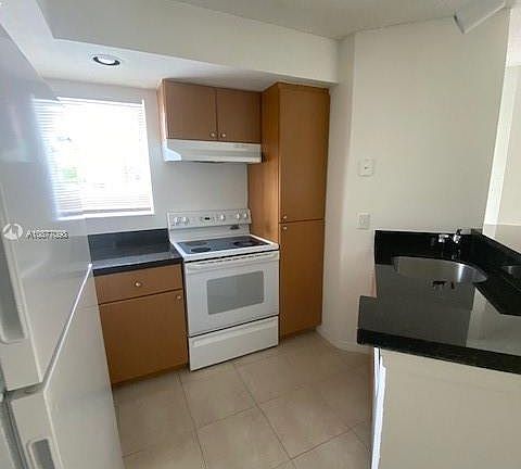 3rd image of 3350 Pinewalk Dr N APT 1417