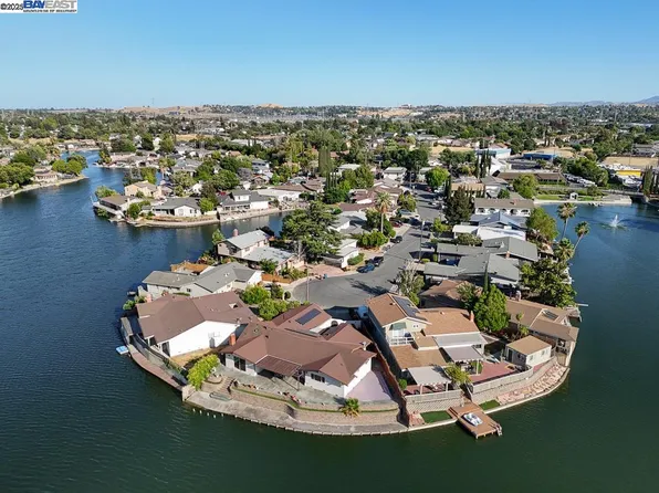 11 Alhambra Ct, Antioch, CA 94509