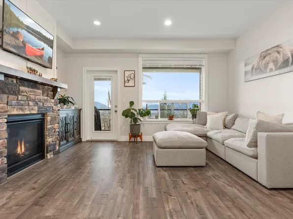 6026 Lindeman St #123, Chilliwack, BC V2R 0W1