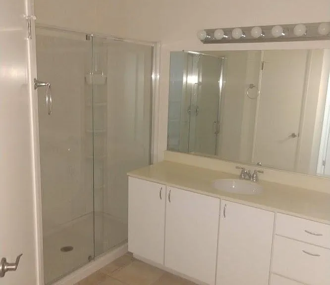 442 Florencia Ln #442 — Photo 4