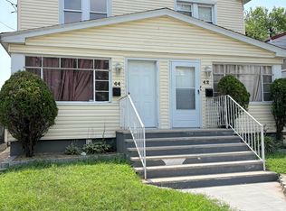 42-44 Intervale Rd, Teaneck, NJ 07666