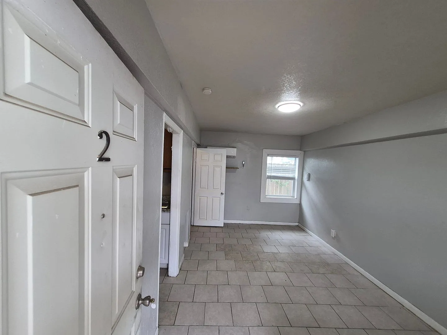 115 Caldwell St. #2, San Antonio, TX. 78223 — Photo 2