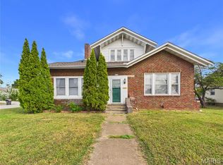 828 W Saint Joseph St, Perryville, MO 63775