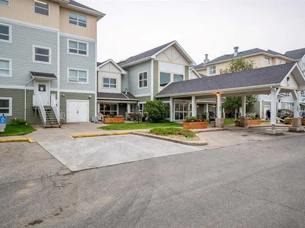 10402 S 111th St #228, Grande Prairie, AB T8V 8G4
