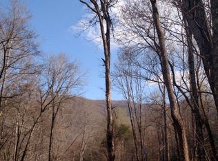 6136 Tallulah Rd, Robbinsville, NC 28771