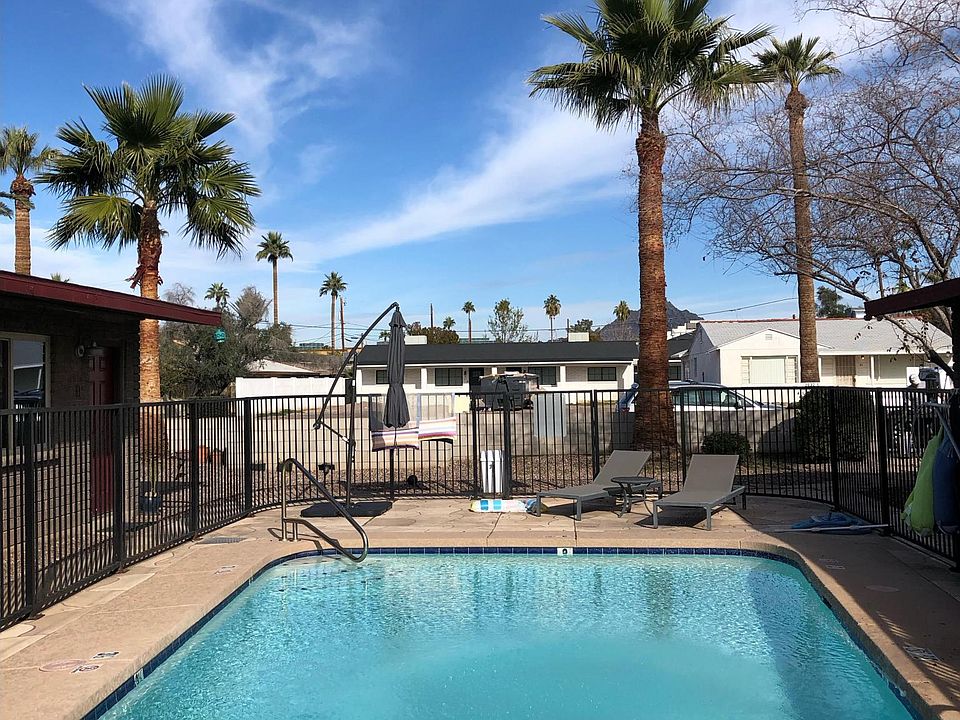 1st image of 2633 E Glenrosa Ave #1