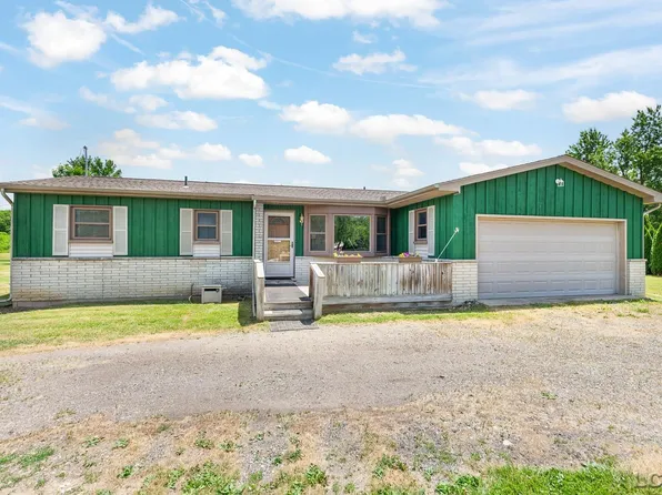9473 Britton Hwy, Tecumseh, MI 49286
