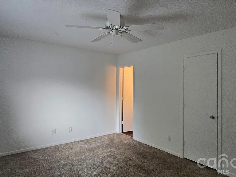 3001 Heathstead Pl #D — Photo 8